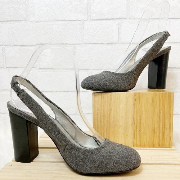 Tahari Pierce Gray Woolen Felt Flannel Slingback Stacked Block Heels Size 8 M - Picture 7 of 7